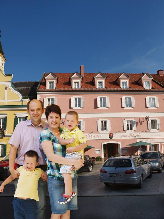 Hotel Restaurant Zum Schwan Schwanberg Dış mekan fotoğraf