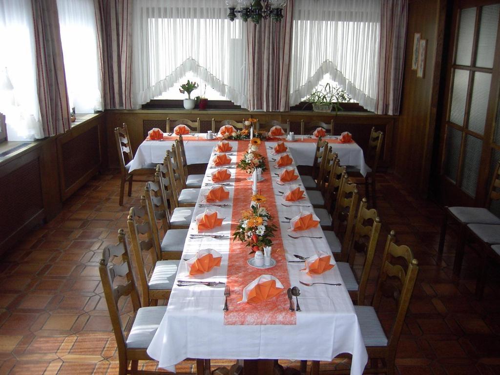 Hotel Restaurant Zum Schwan Schwanberg Dış mekan fotoğraf