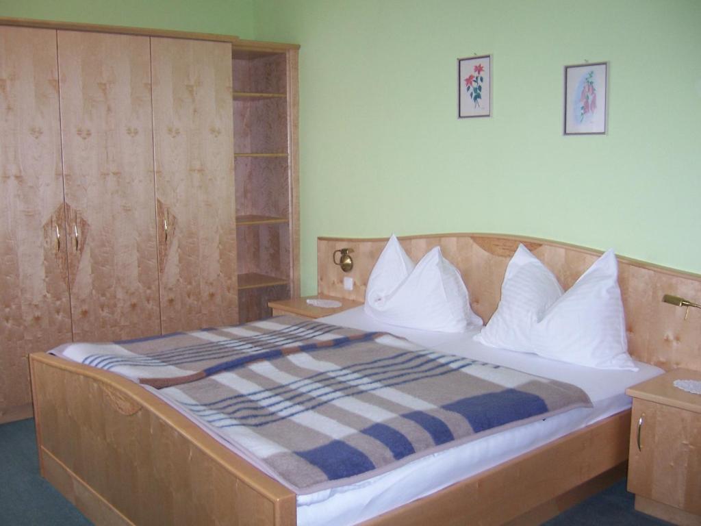 Hotel Restaurant Zum Schwan Schwanberg Oda fotoğraf