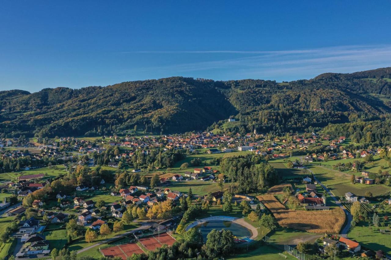 Hotel Restaurant Zum Schwan Schwanberg Dış mekan fotoğraf