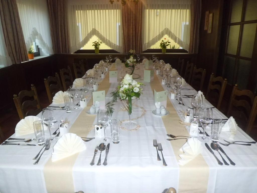 Hotel Restaurant Zum Schwan Schwanberg Dış mekan fotoğraf