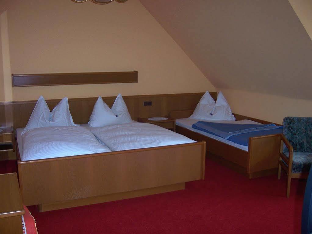 Hotel Restaurant Zum Schwan Schwanberg Dış mekan fotoğraf
