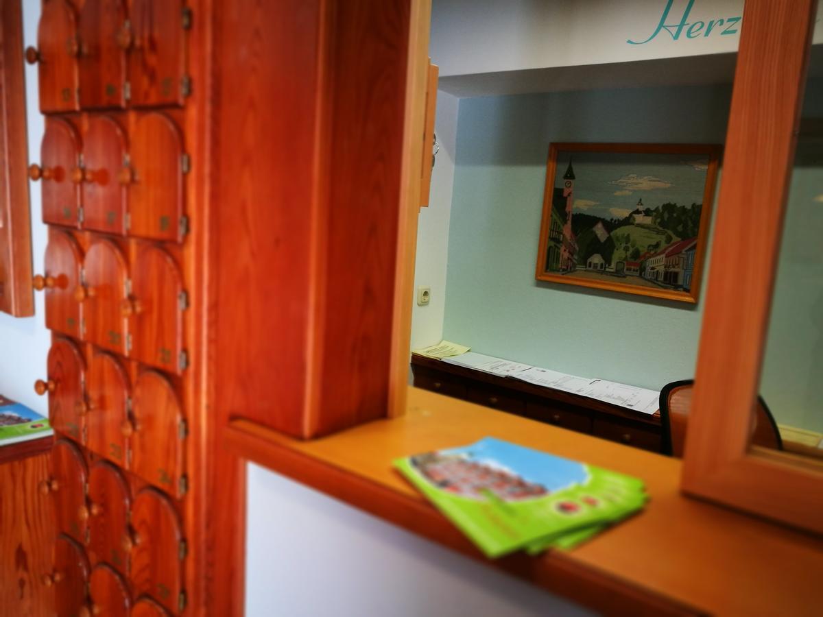 Hotel Restaurant Zum Schwan Schwanberg Dış mekan fotoğraf